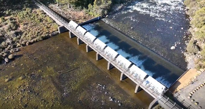 St Clair Lagoon radial gates replacement
